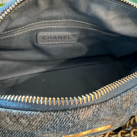 Chanel Denim Printed Destination Chenonceau Bowling Bag - Picture 4 of 8